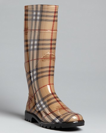 Burberry Rain Boots Haymarket Check Plaid in Natural | Lyst