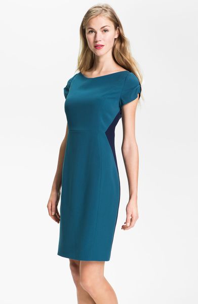 T Tahari Calli Colorblock Dress in Blue (ocean wave) | Lyst