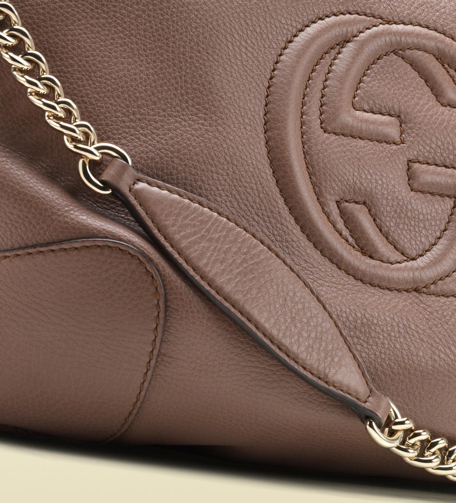 Gucci Soho Pink Tan Leather Shoulder Bag with Chain Strap - Lyst