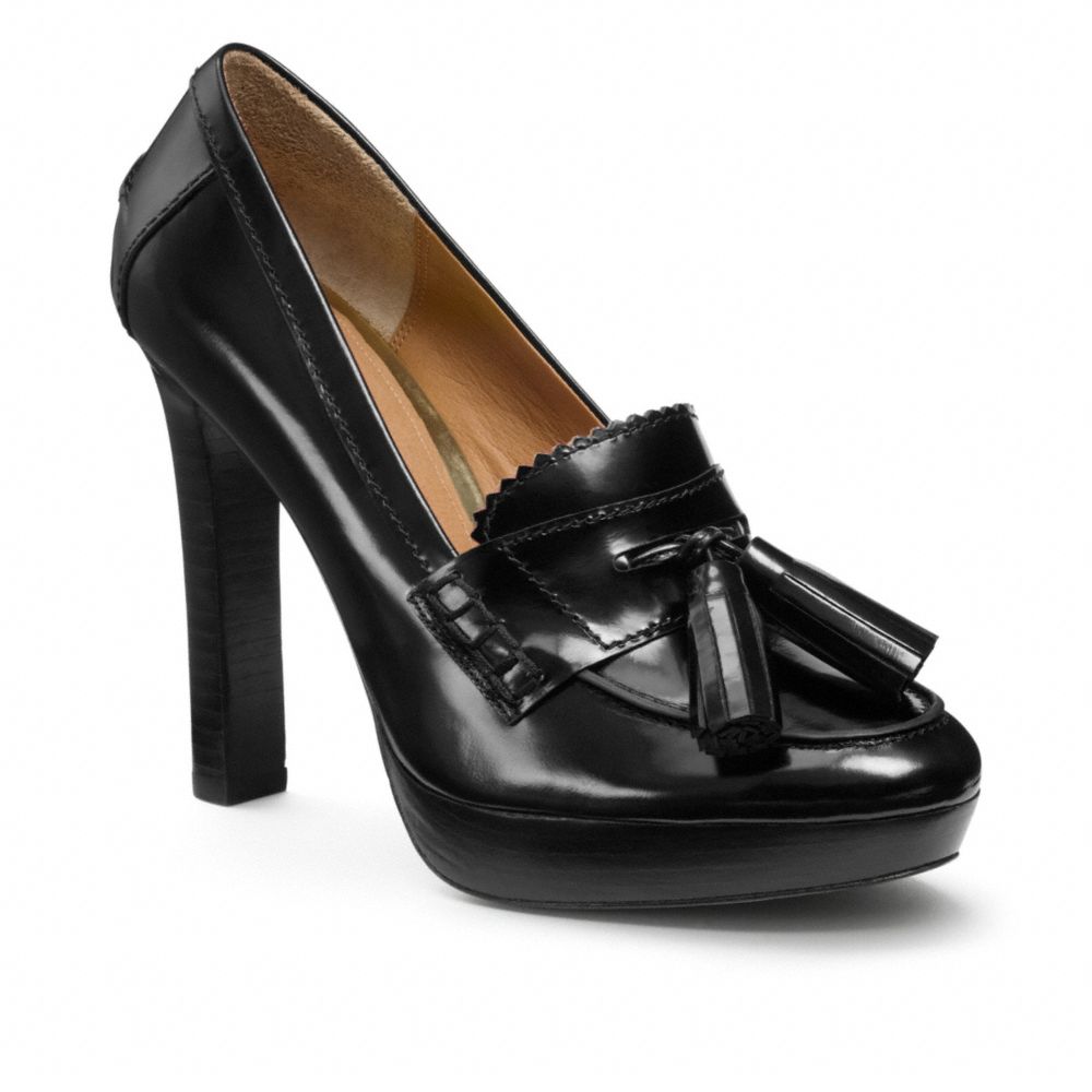 tassel clogs