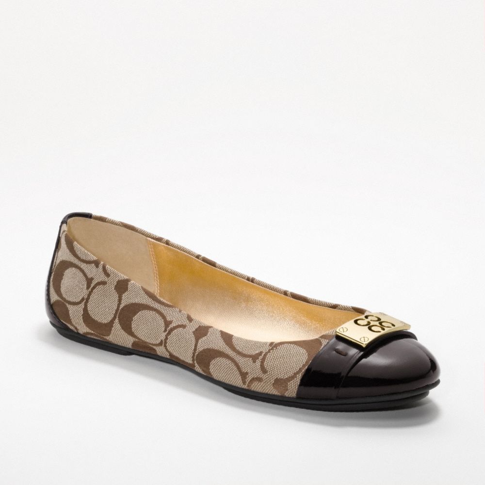 COACH London Signature Flat in Natural | Lyst