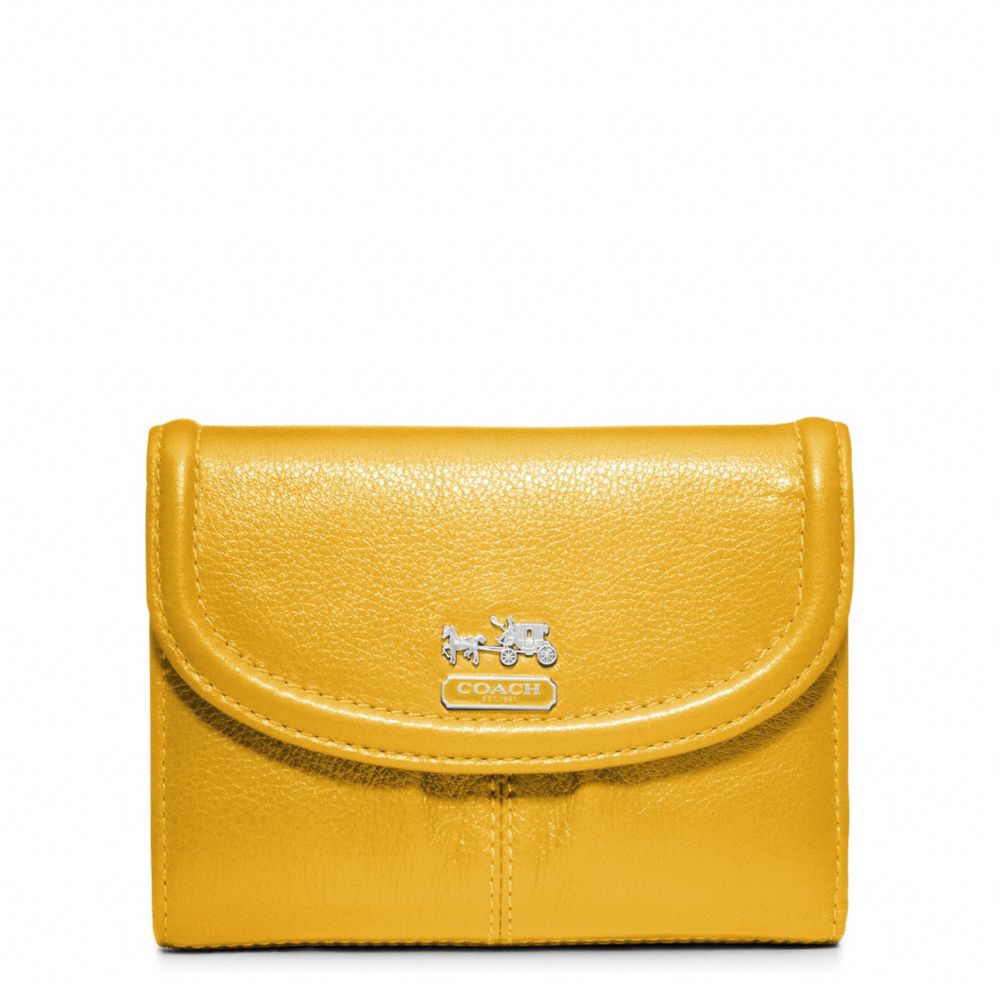 COACH Madison Leather Medium Wallet in Yellow Lyst