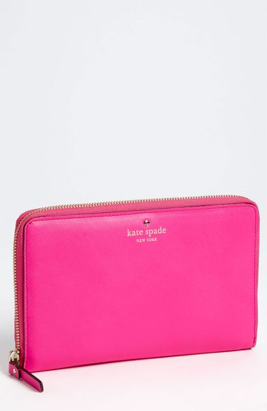 Kate Spade Brightspot Avenue Large Travel Wallet in Pink (vivid snap ...