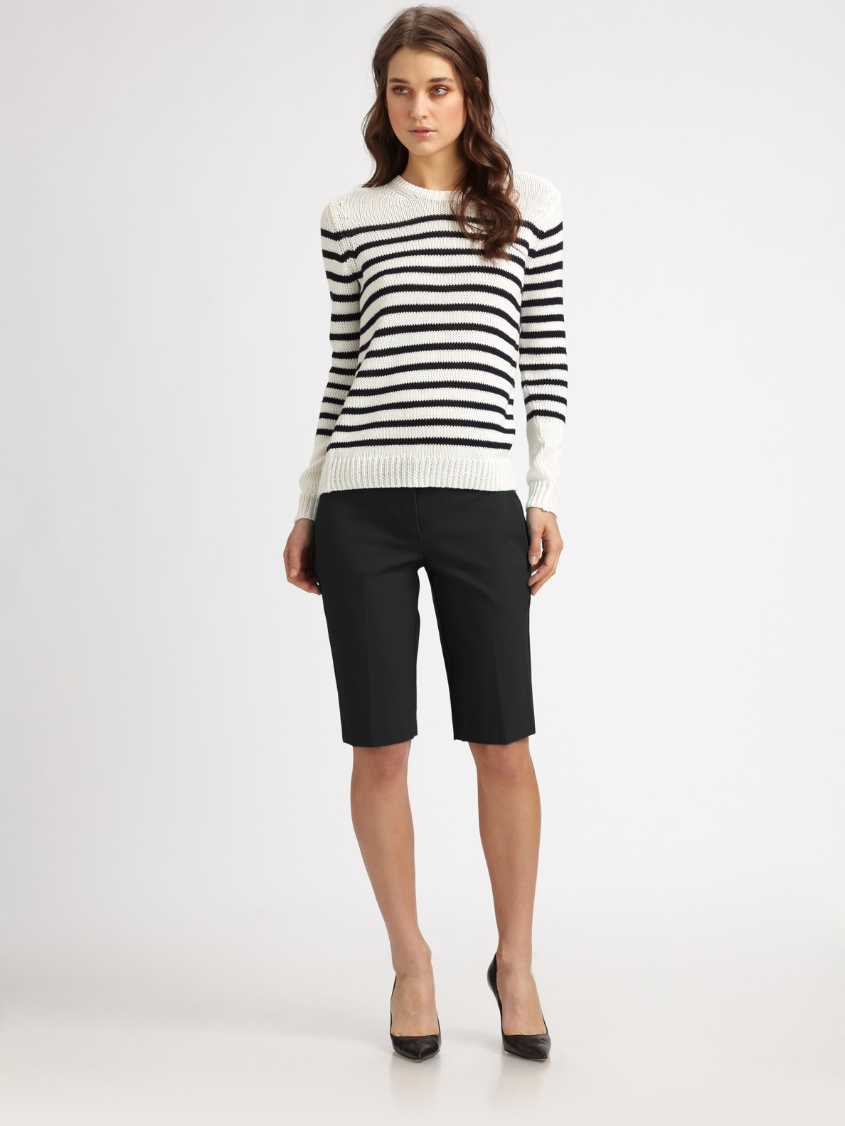 Lyst - Theory Palmer Bermuda Shorts in Black