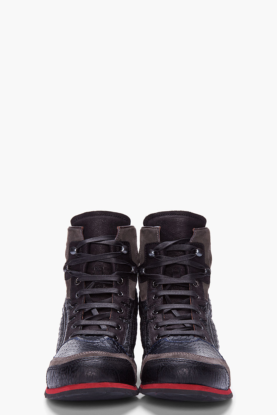 high top tennis shoes