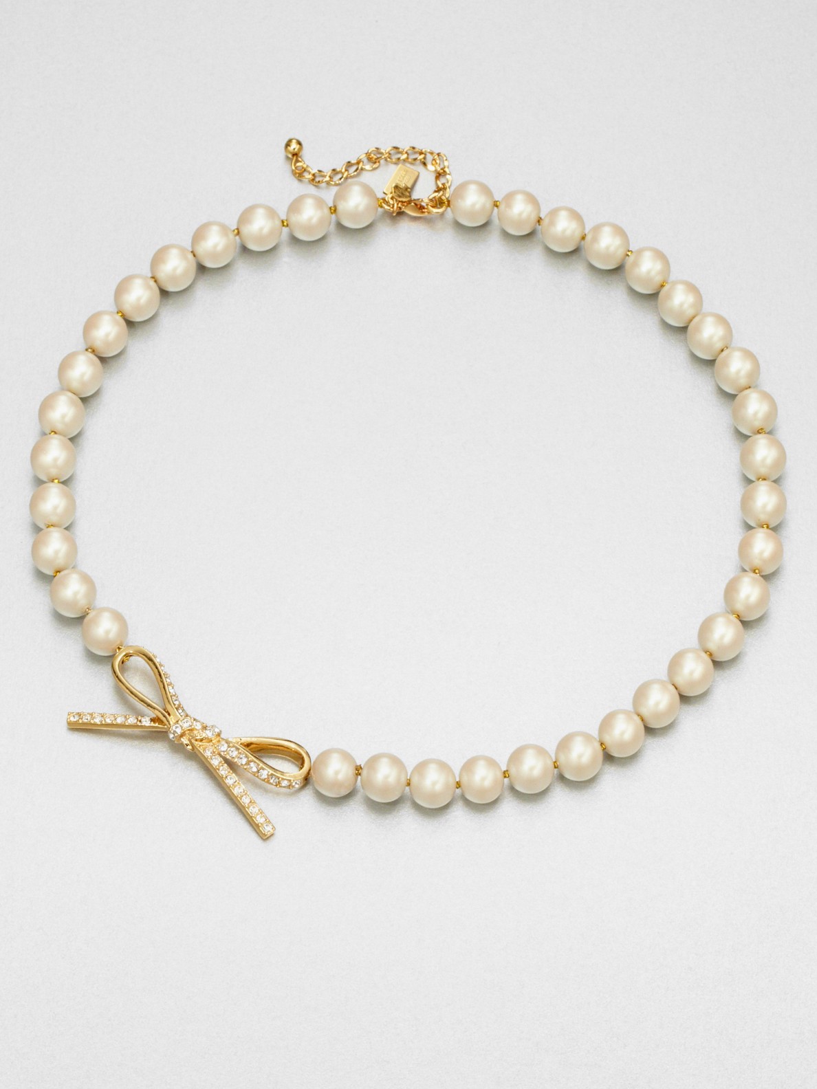 Kate spade new york Faux Pearl Bow Necklace in Natural Lyst