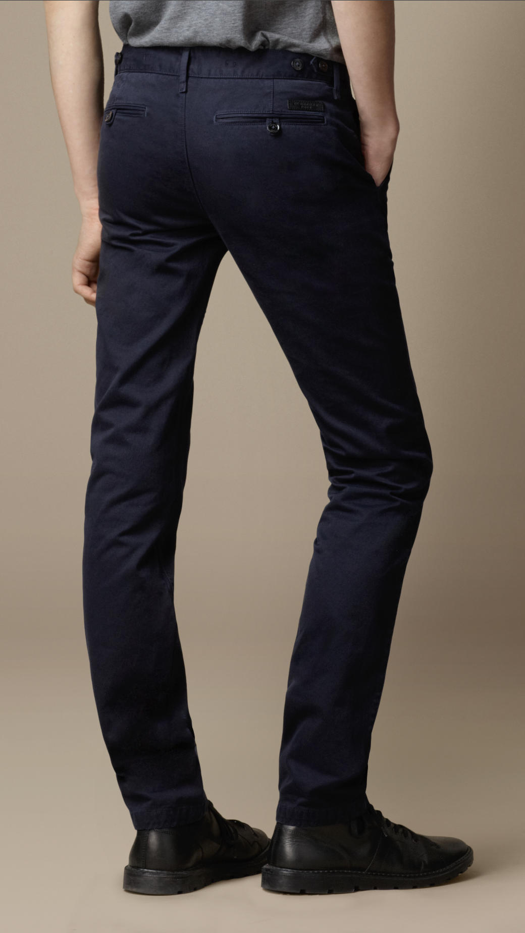 Gør alt med min kraft Af Gud Normalt Burberry Brit Slim Fit Cotton Chino Trousers in Military Navy (Blue) for  Men - Lyst