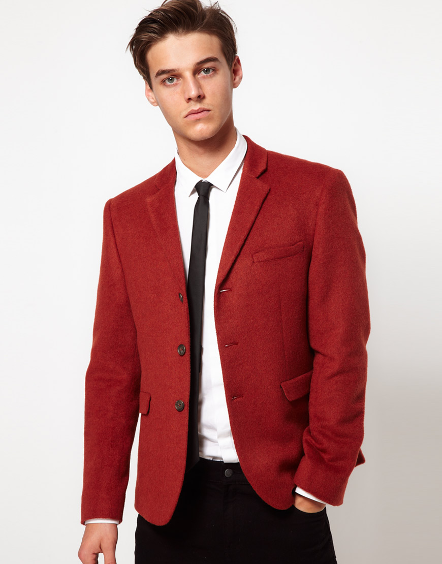 Пиджаки 90 х мужские. Малиновый пиджак мужской. Красный пиджак мужской. Пиджак мал. Алый пиджак мужской.
