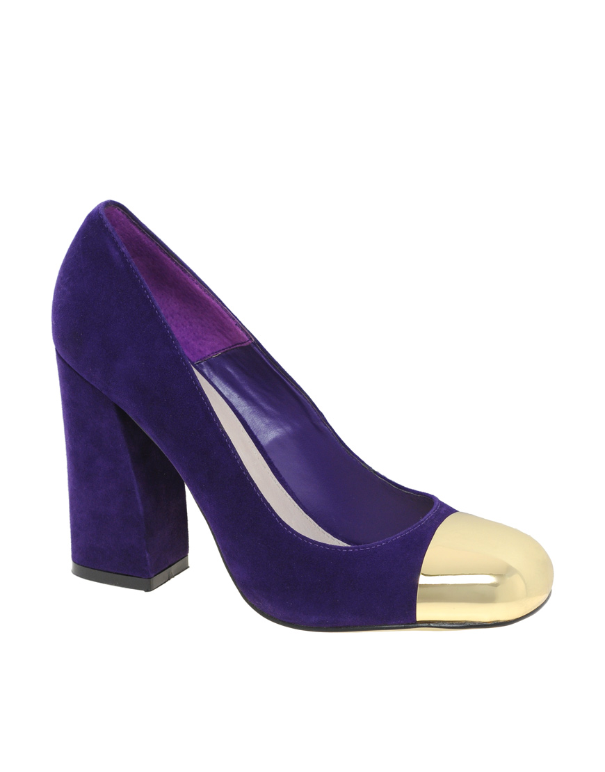 metal toe cap heels