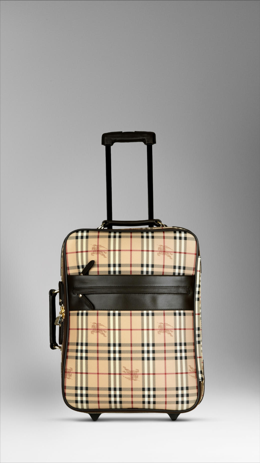 burberry travel luggage