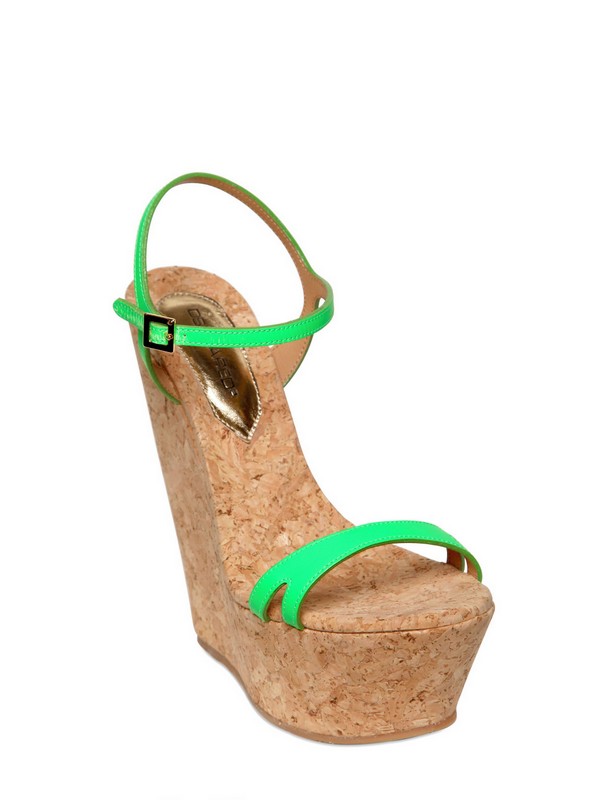 green cork wedges