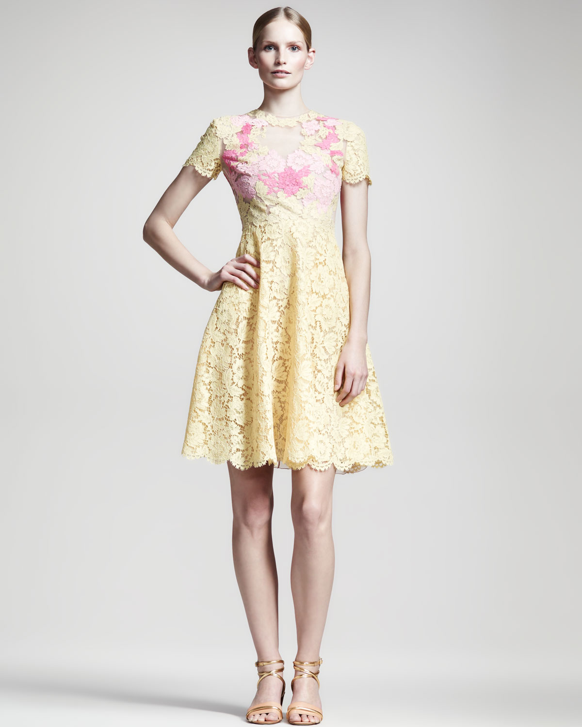 Lyst Valentino Shortsleeve Lace Dress In Yellow Gallery