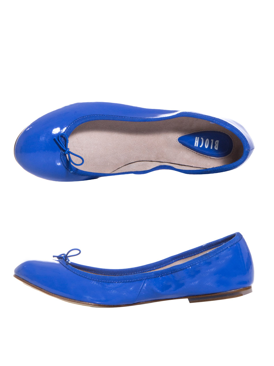Blue patent hotsell leather flats