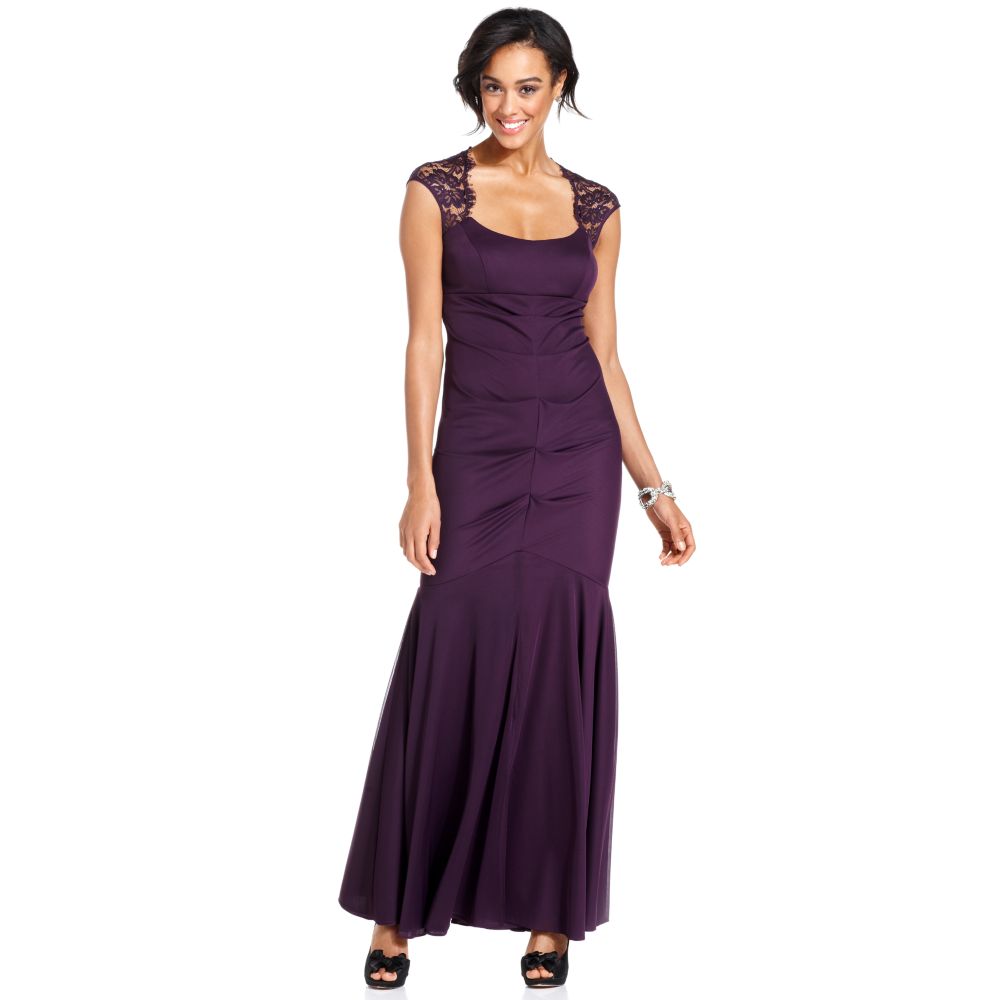 xscape ruched gown
