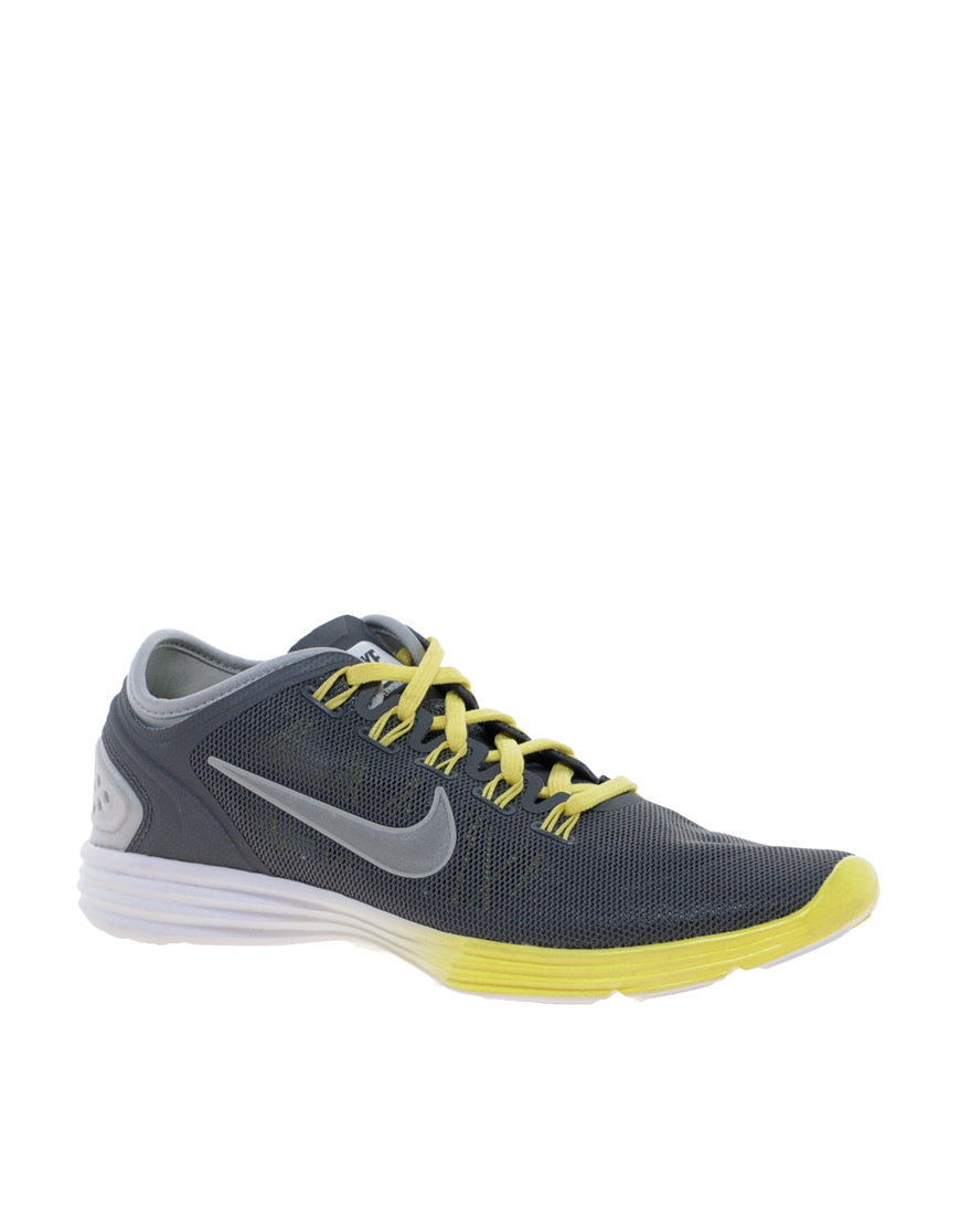 nike lunarlon hyperworkout