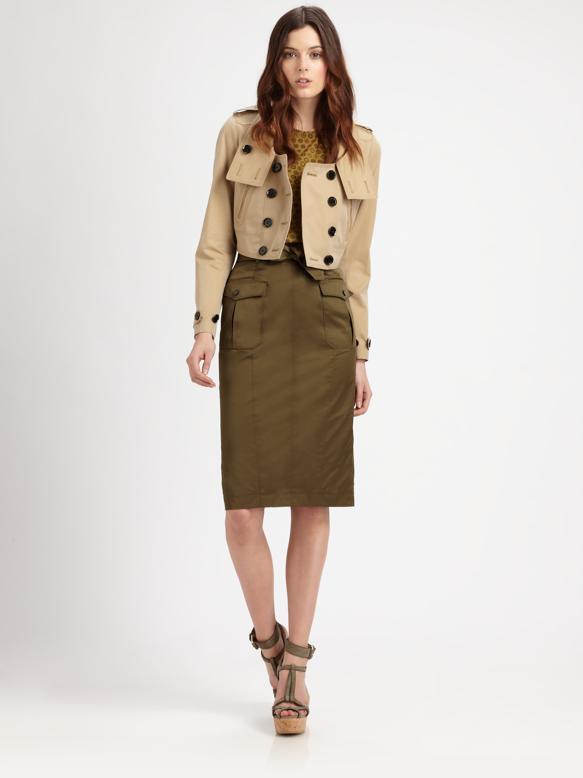 Burberry Cropped Gabardine Trench Jacket in Honey (Natural) - Lyst