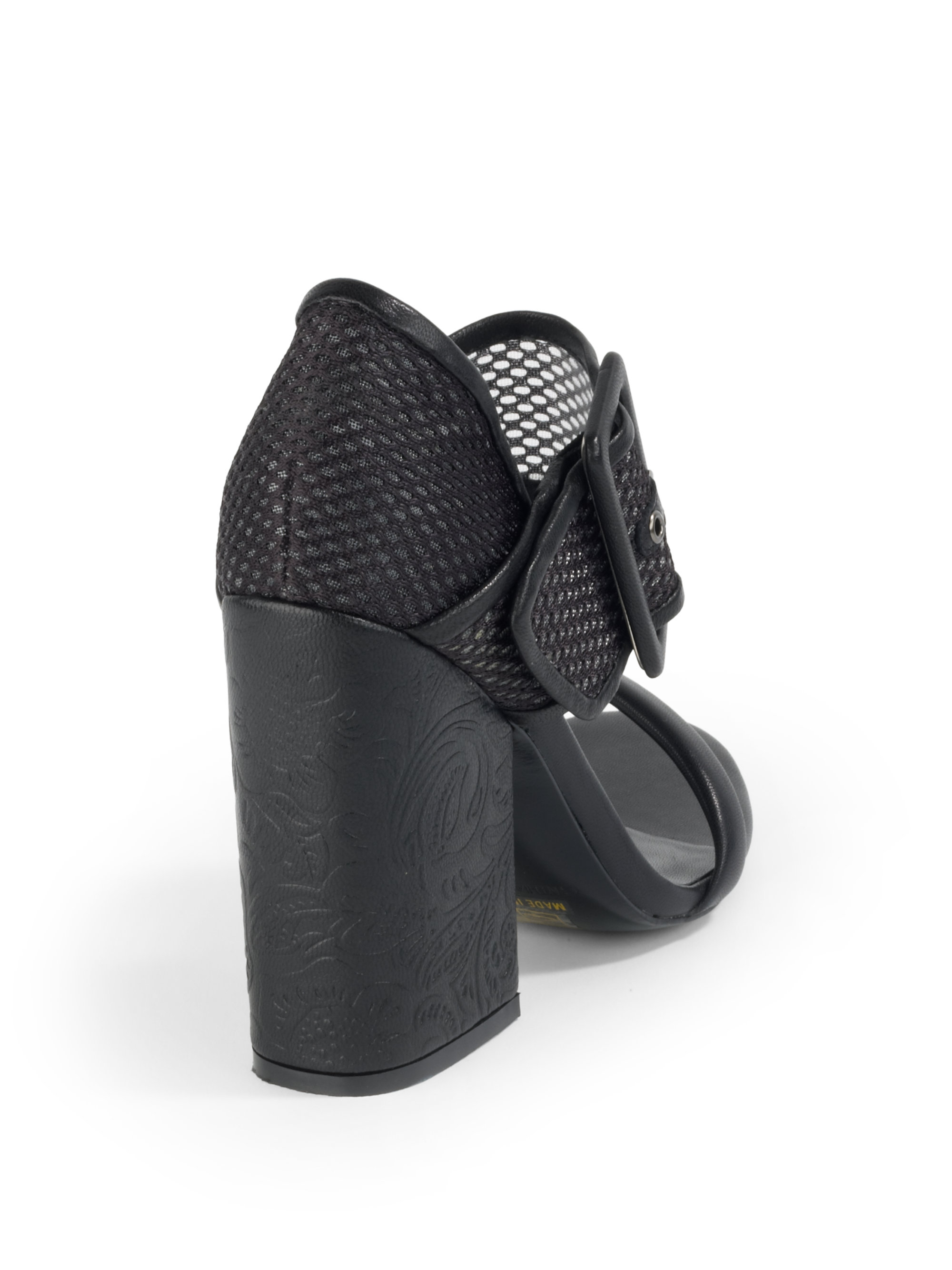 cynthia rowley shoes sandals