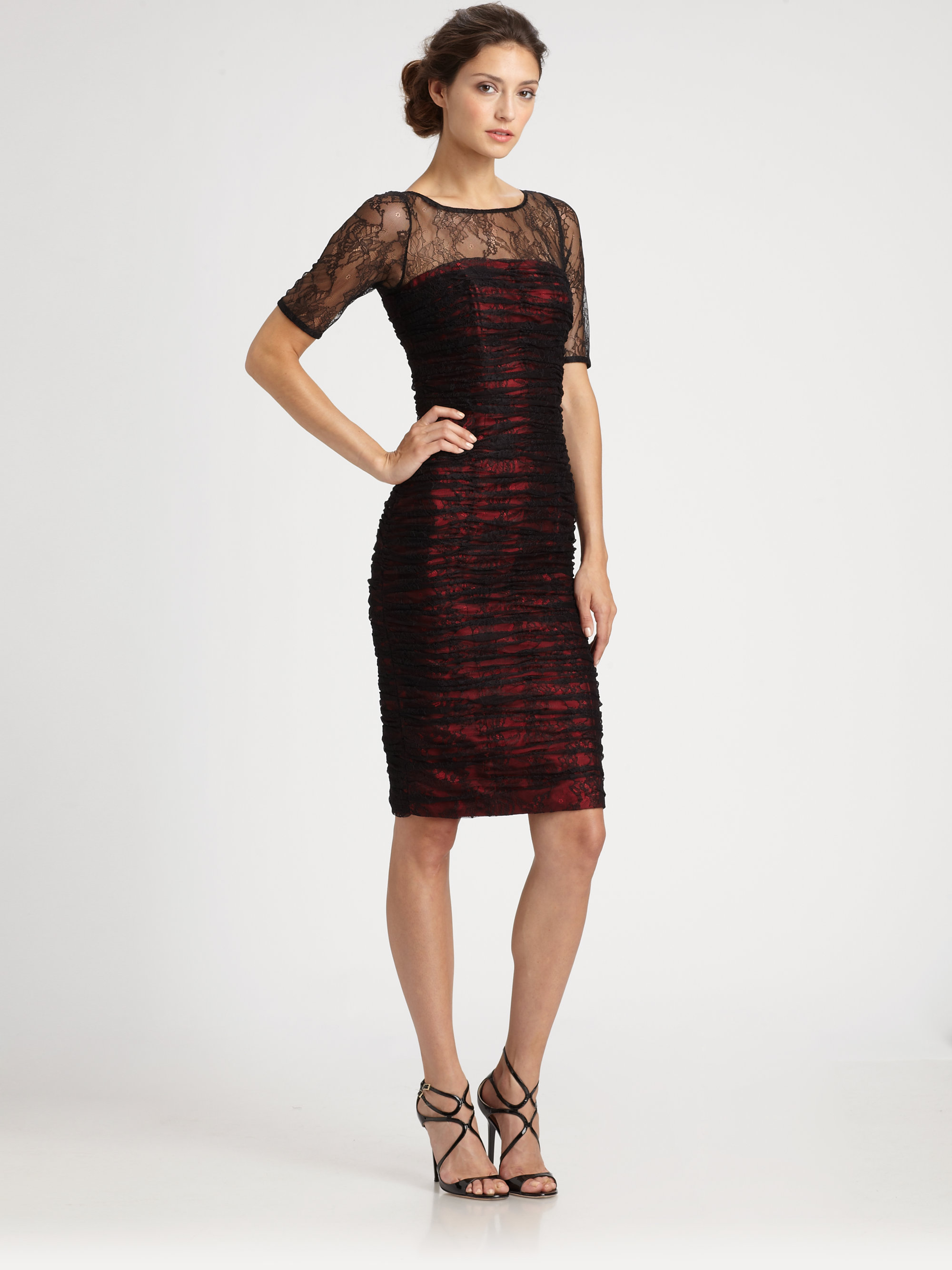 monique lhuillier red gown