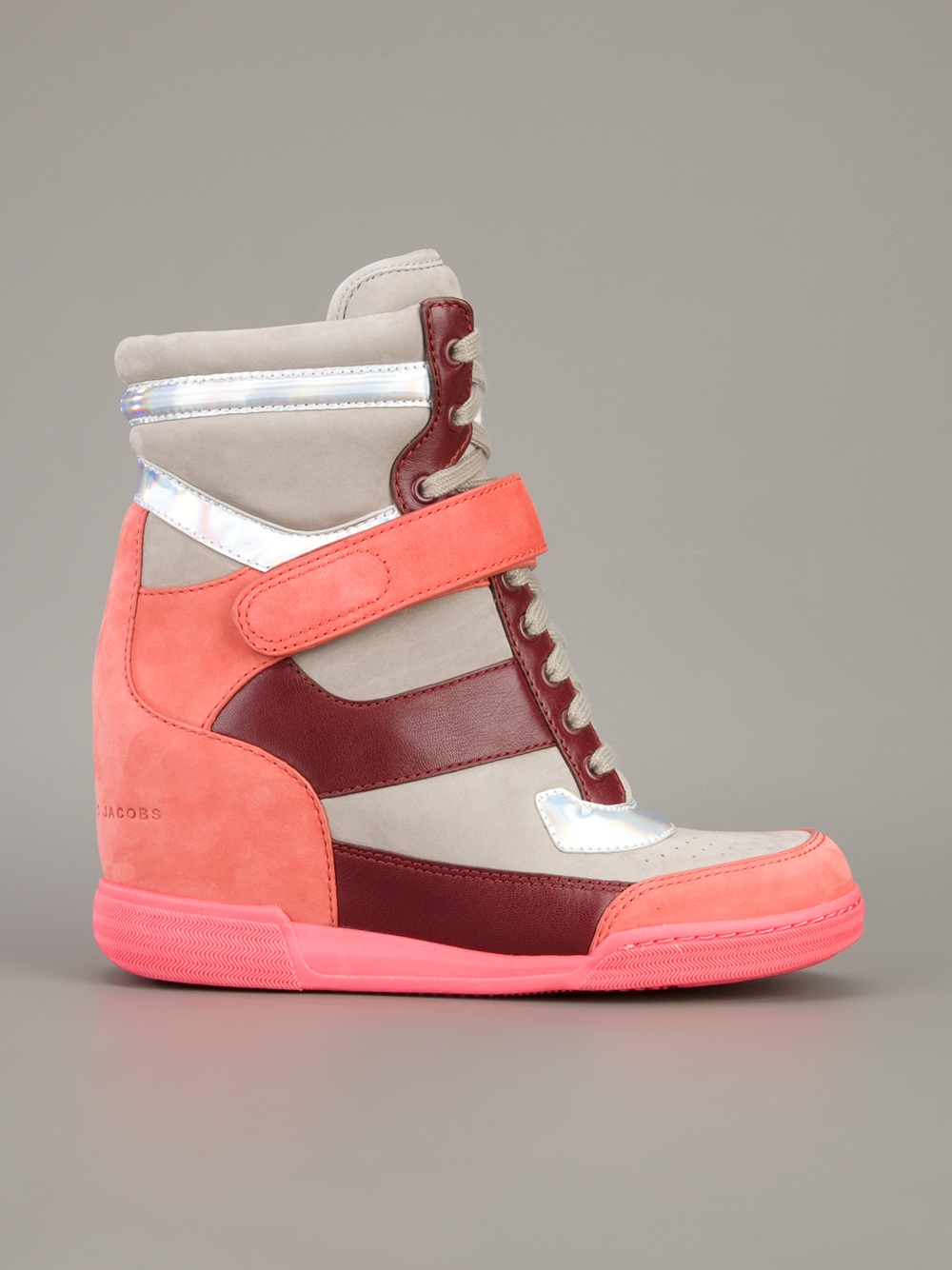 small wedge trainers