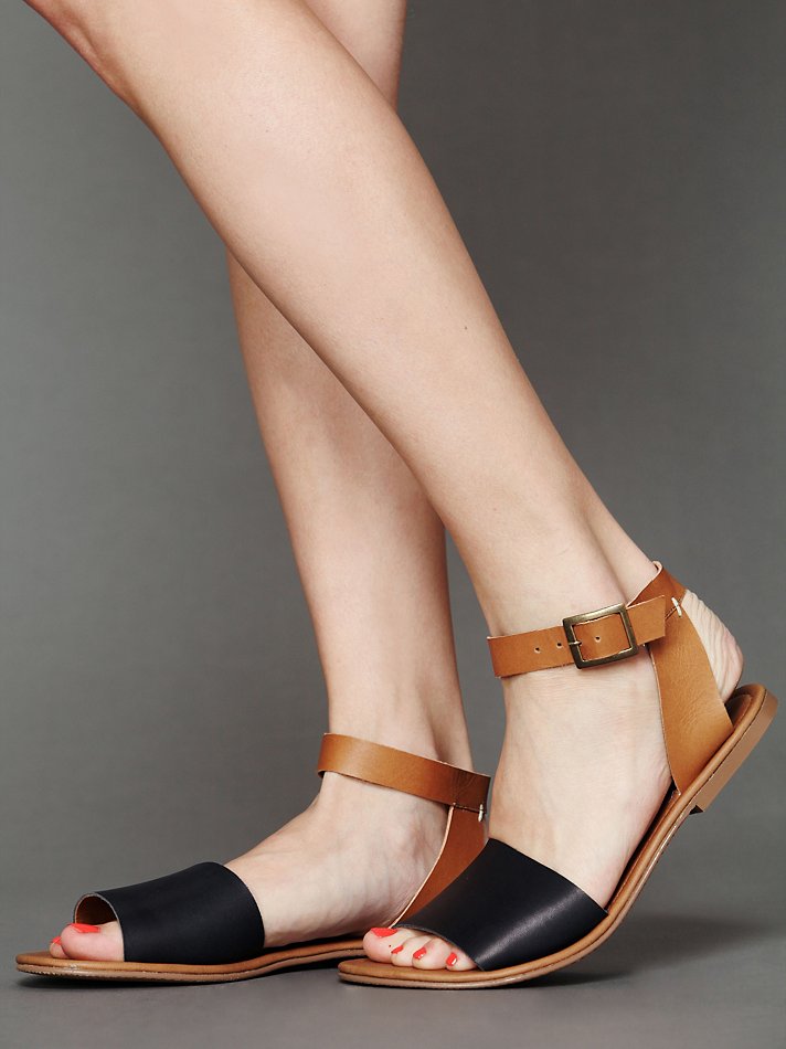 beach by matisse black sandals