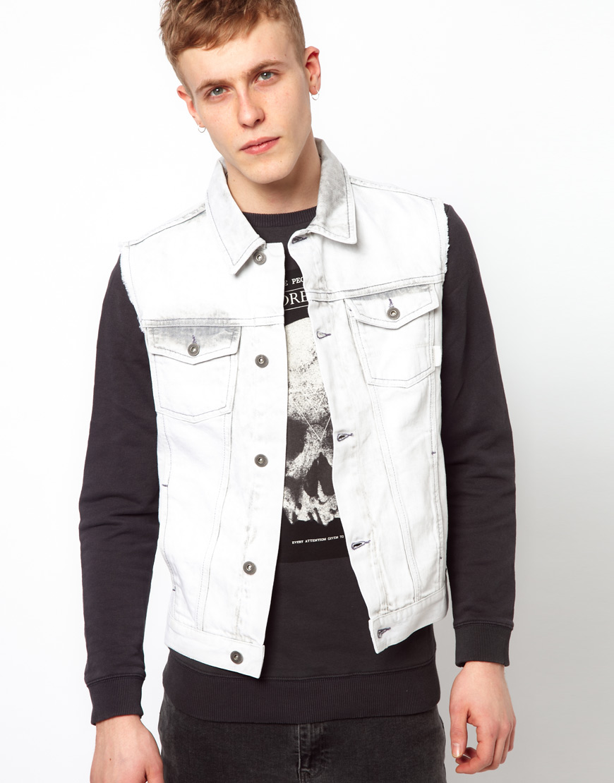 white sleeveless jacket mens