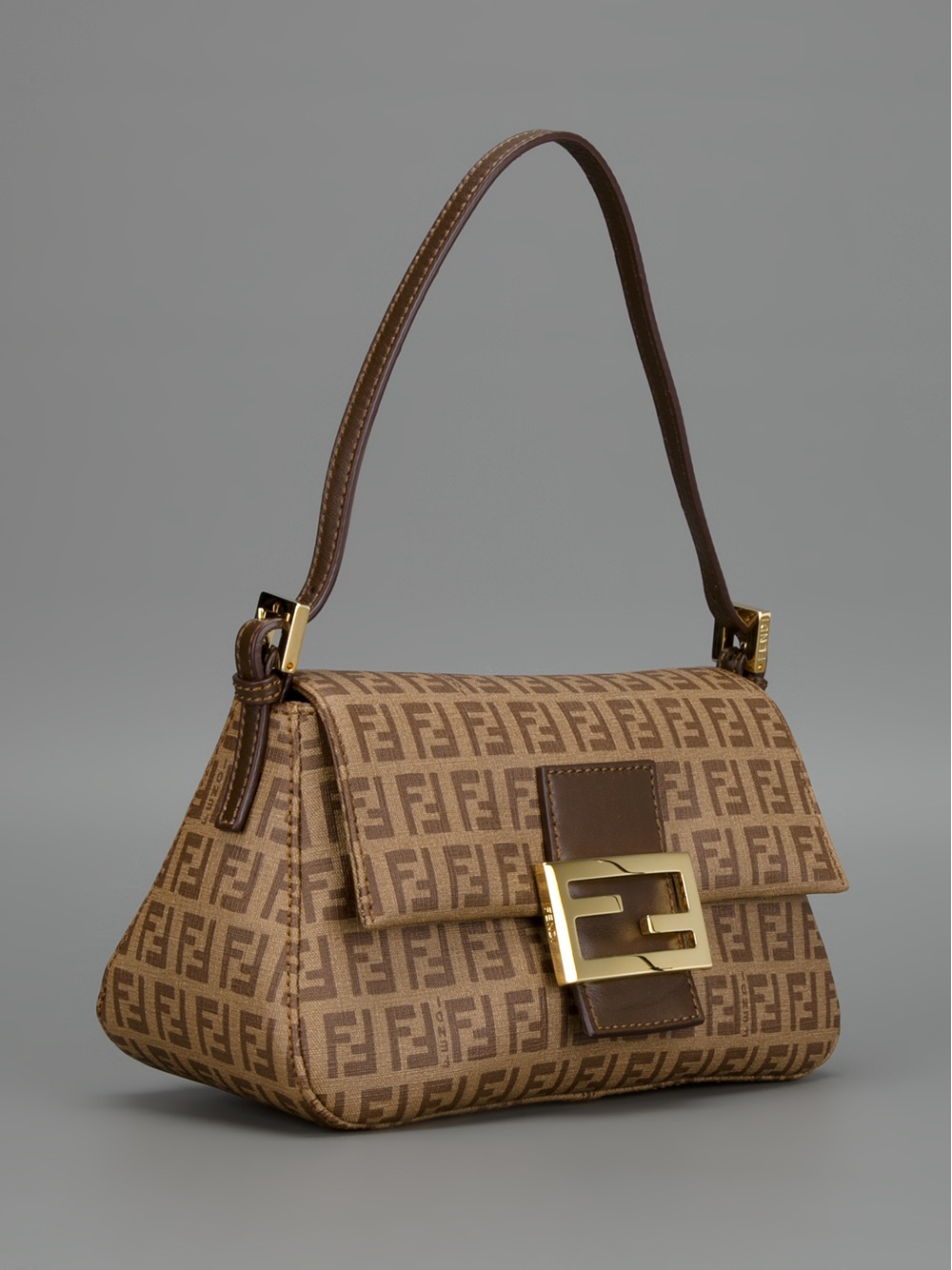 Fendi Logo Shoulder Bag in Brown - Lyst