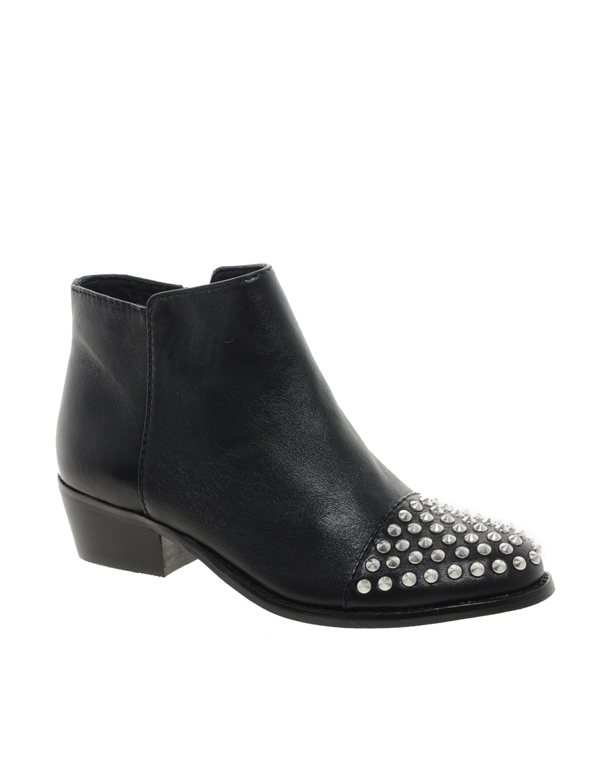 steve madden studded ankle boots