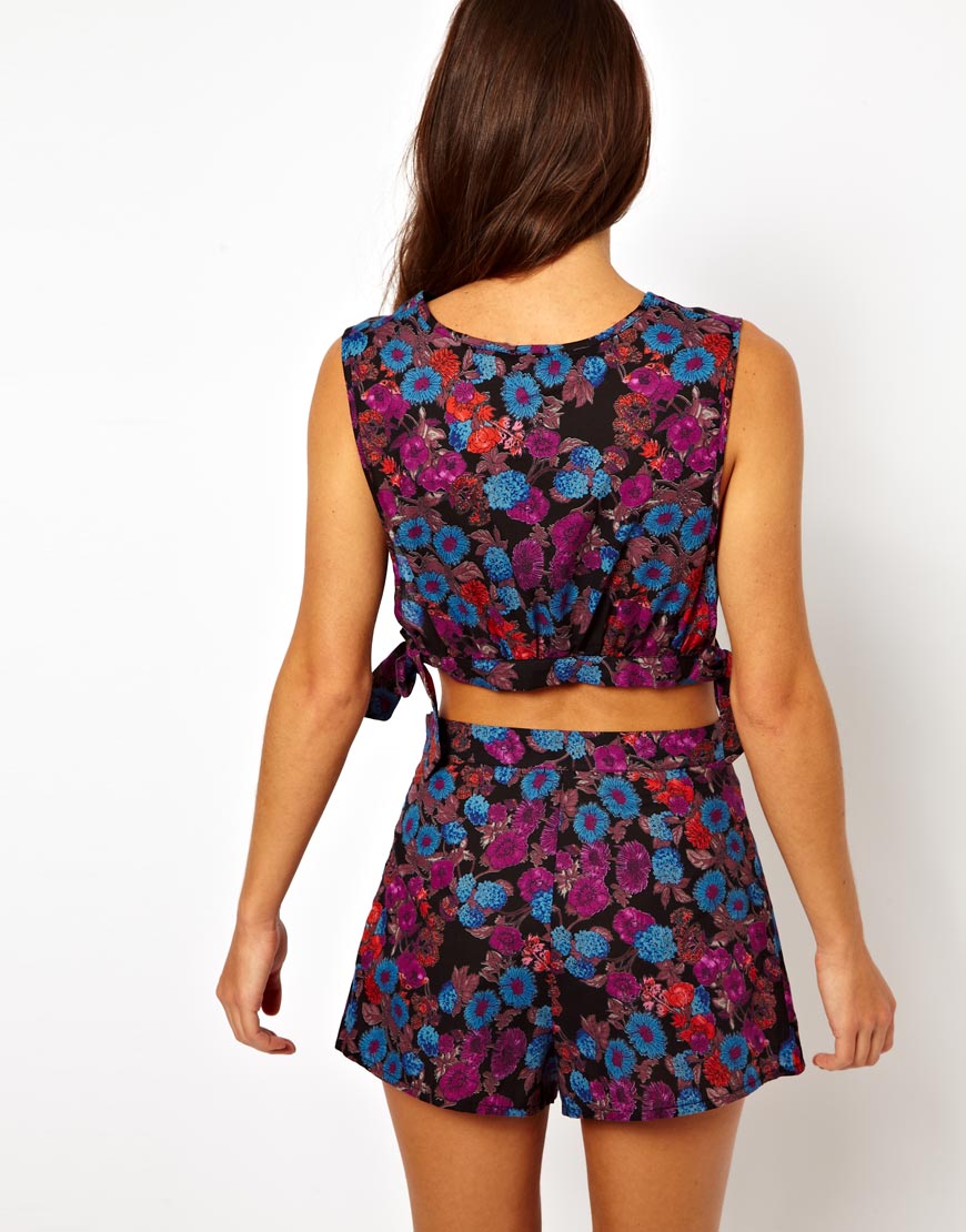 Lyst - Asos Floral Print Beach Knot Side Crop Top and Short Set in Purple