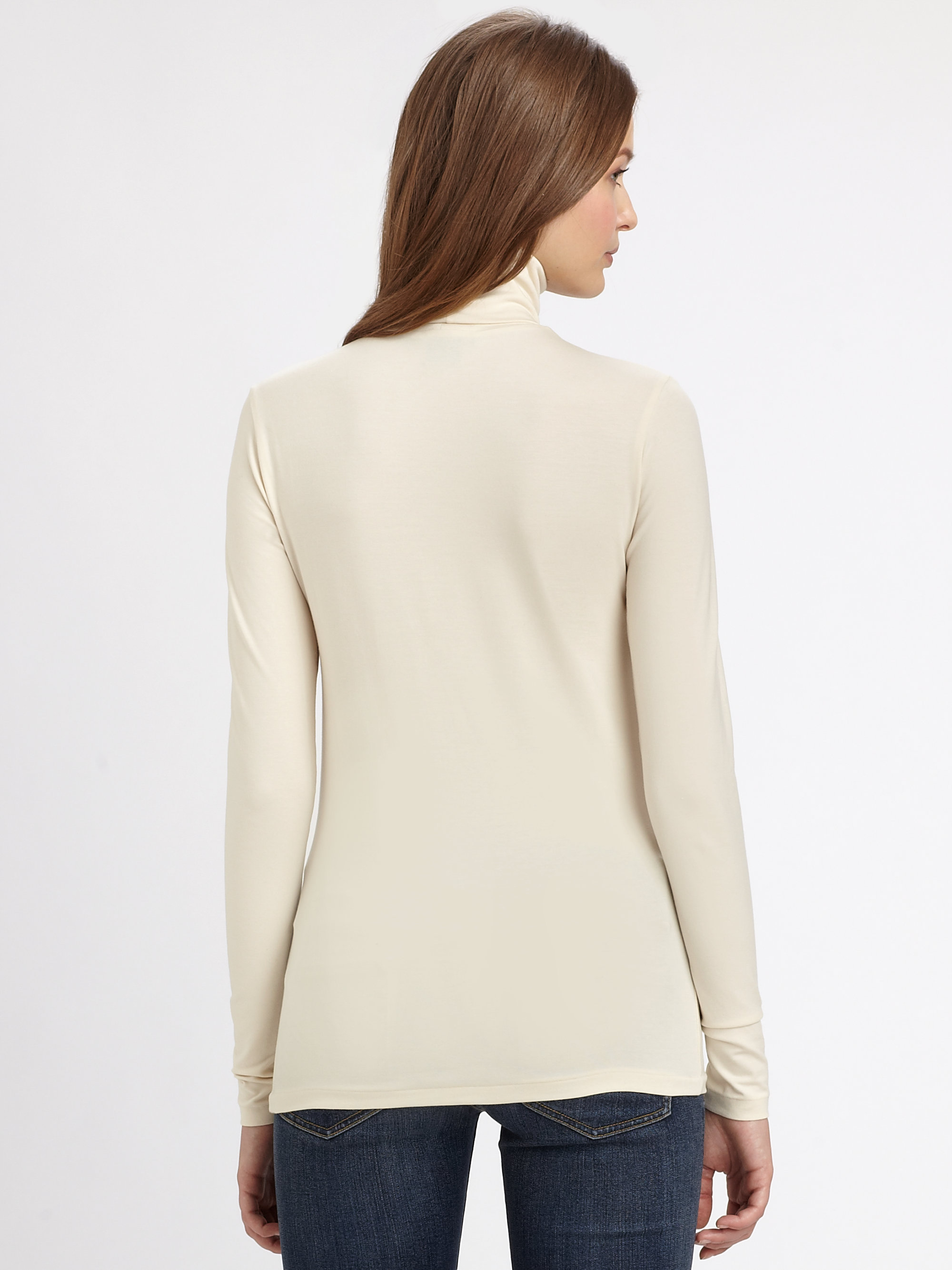 turtleneck jersey