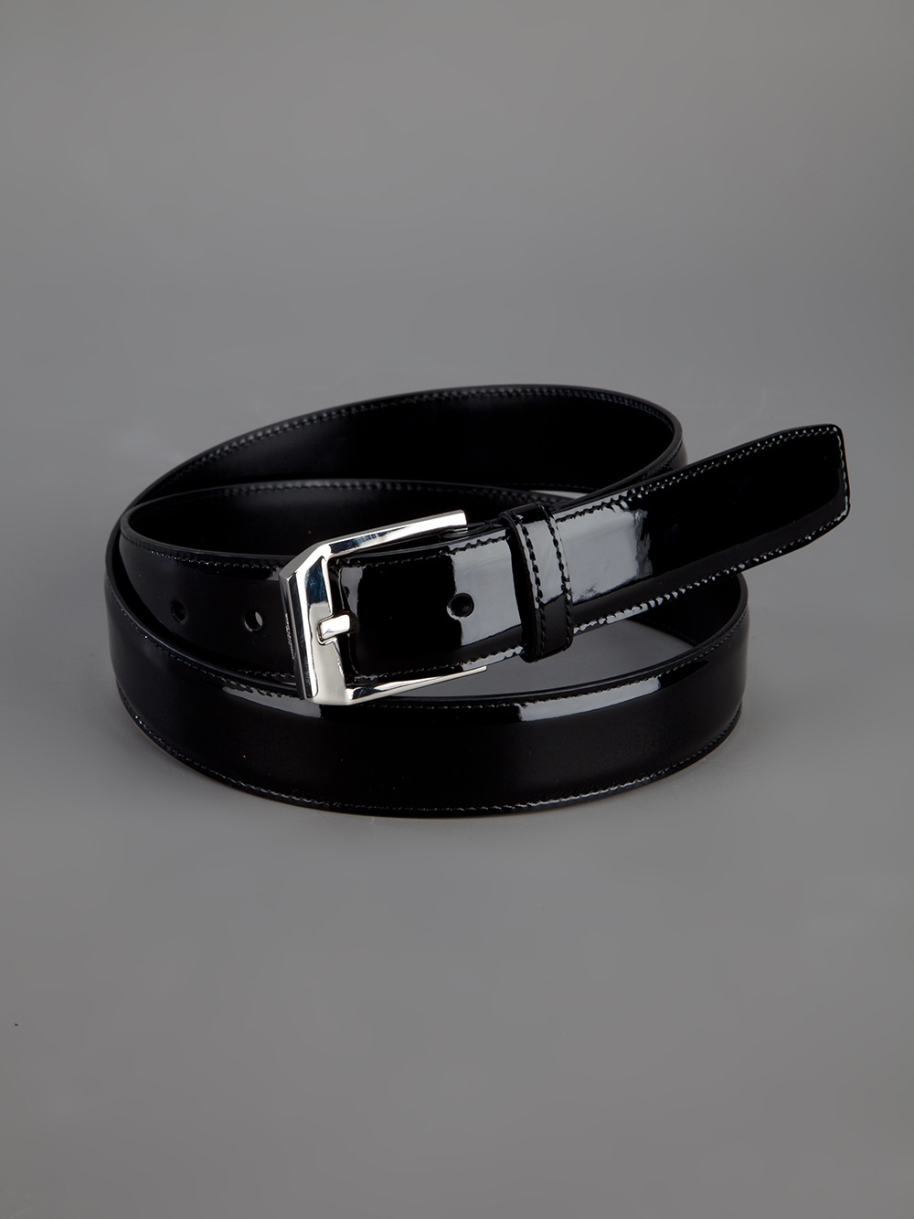 mens patent belt