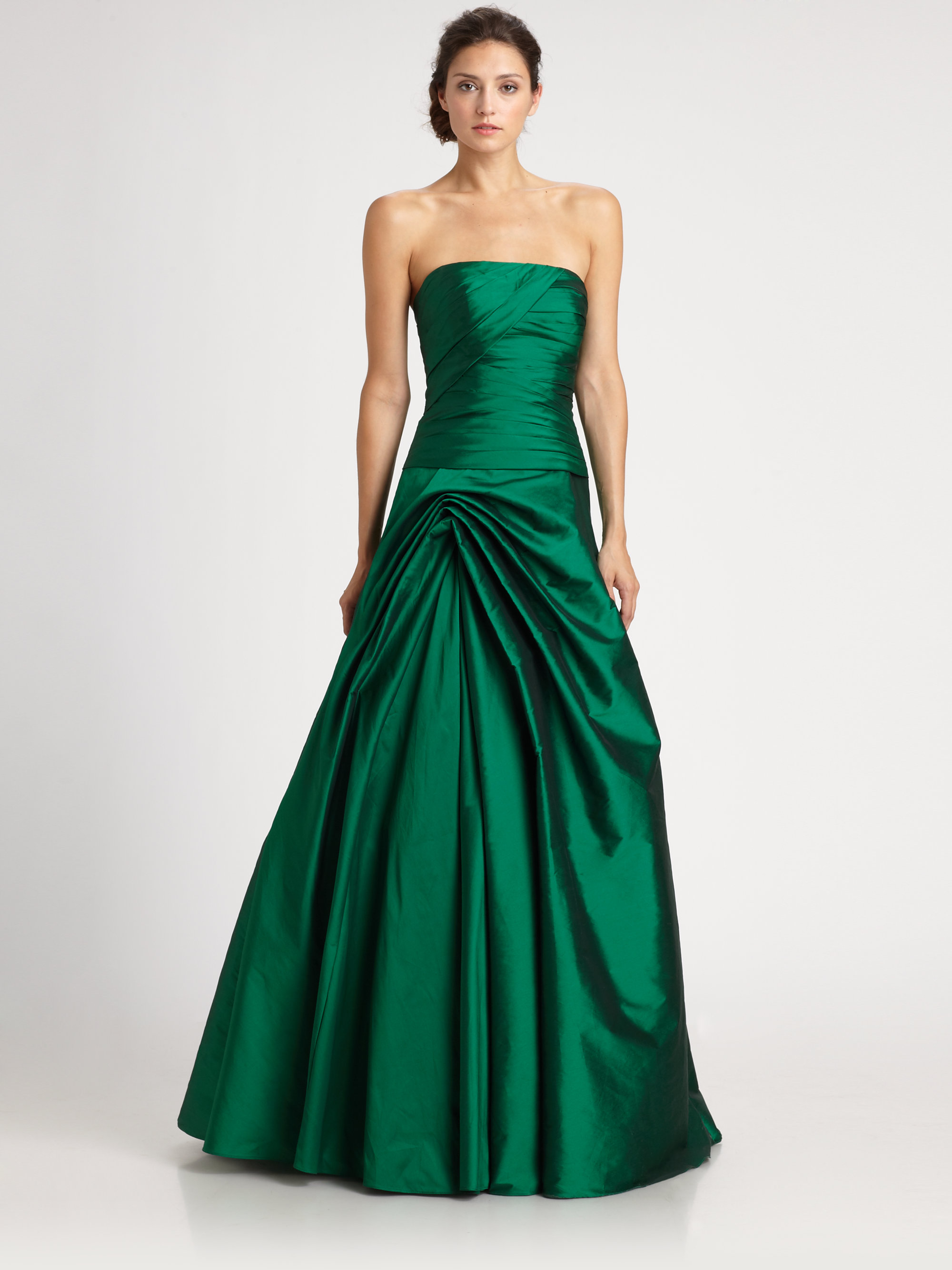 monique lhuillier strapless gown