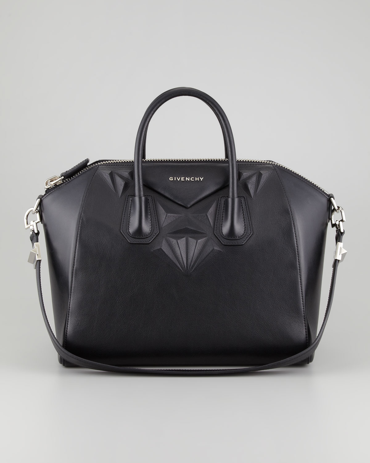 Lyst - Givenchy Antigona 3d Stud Medium Satchel Bag Black in Black