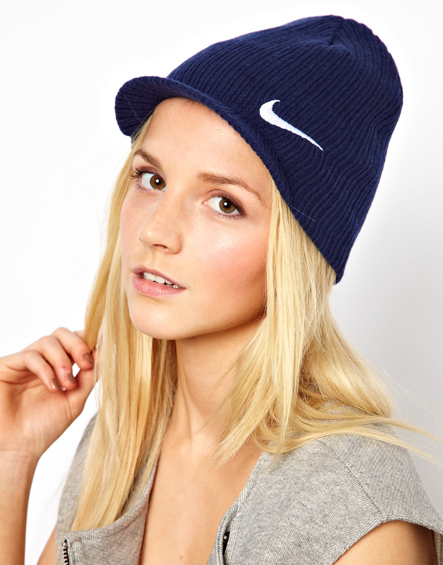 Nike Regional Swoosh Peaked Beanie Hat in Blue for Men - Lyst