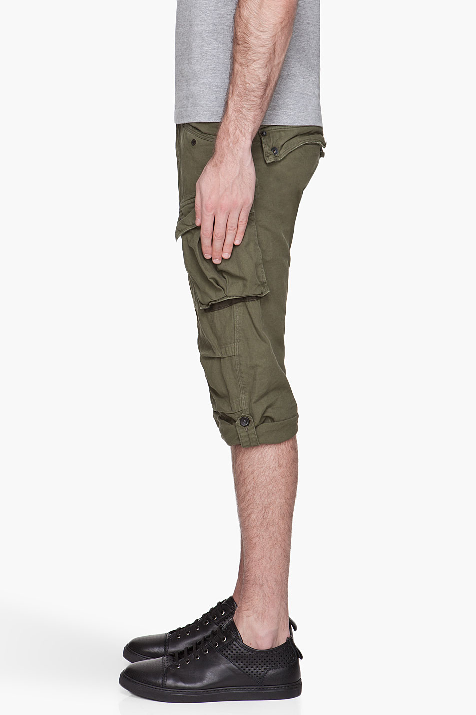 tapered cargo shorts