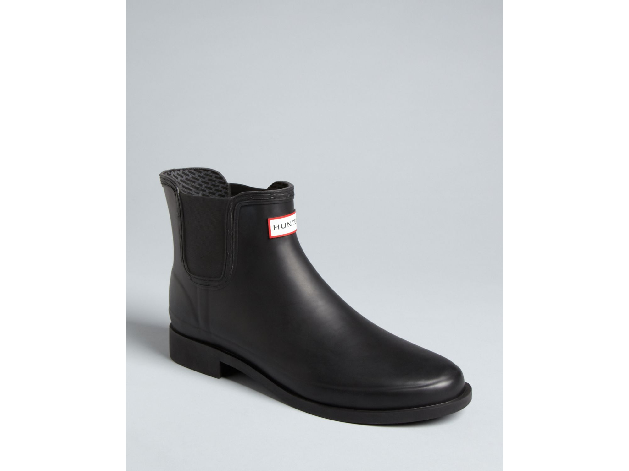 low rain boots