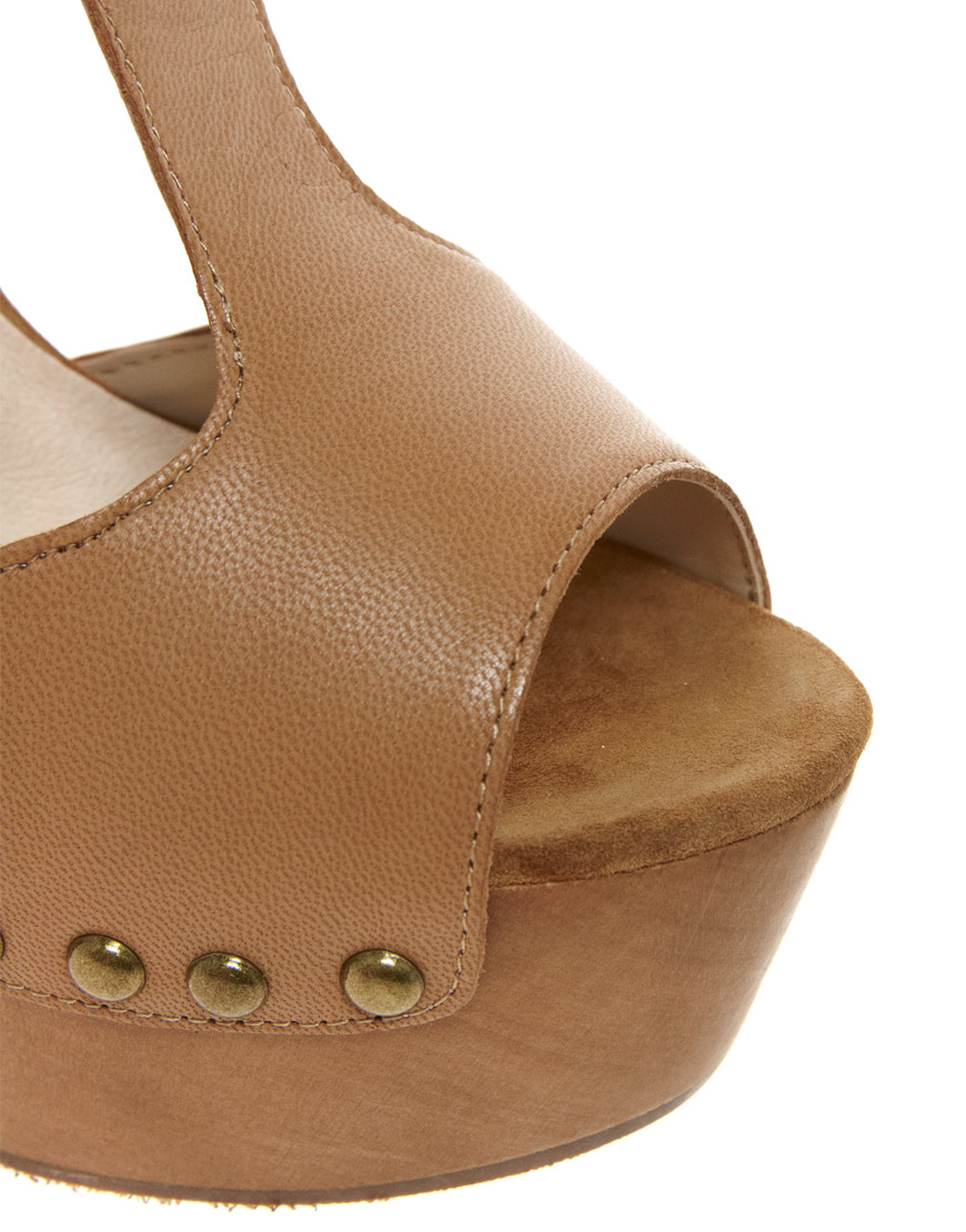 Women's Resist-H Wedge Dress Shoe