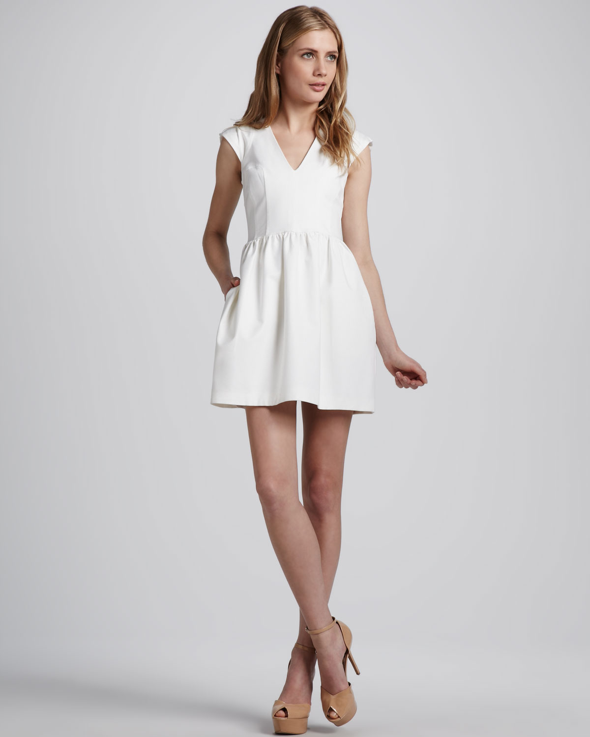 French Connection Stretchtwill Vneck Dress in White | Lyst