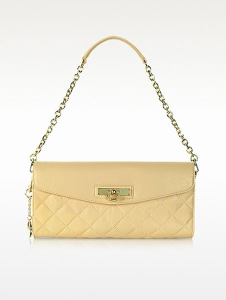 Dkny Large Nude Quilted Leather Shoulder Bag in Beige (nude) | Lyst