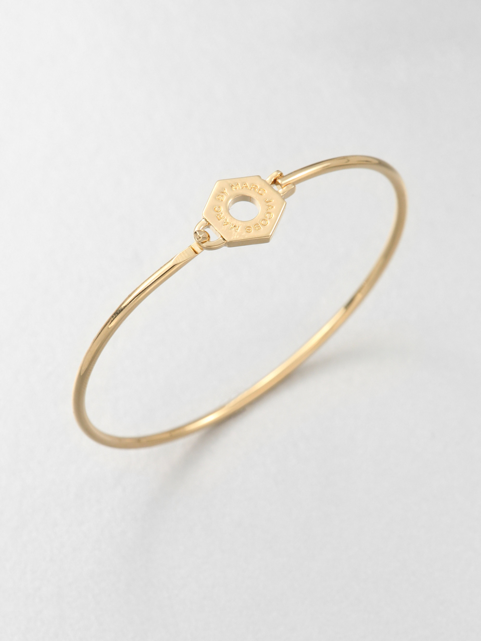 Marc jacobs on sale bangle bracelet