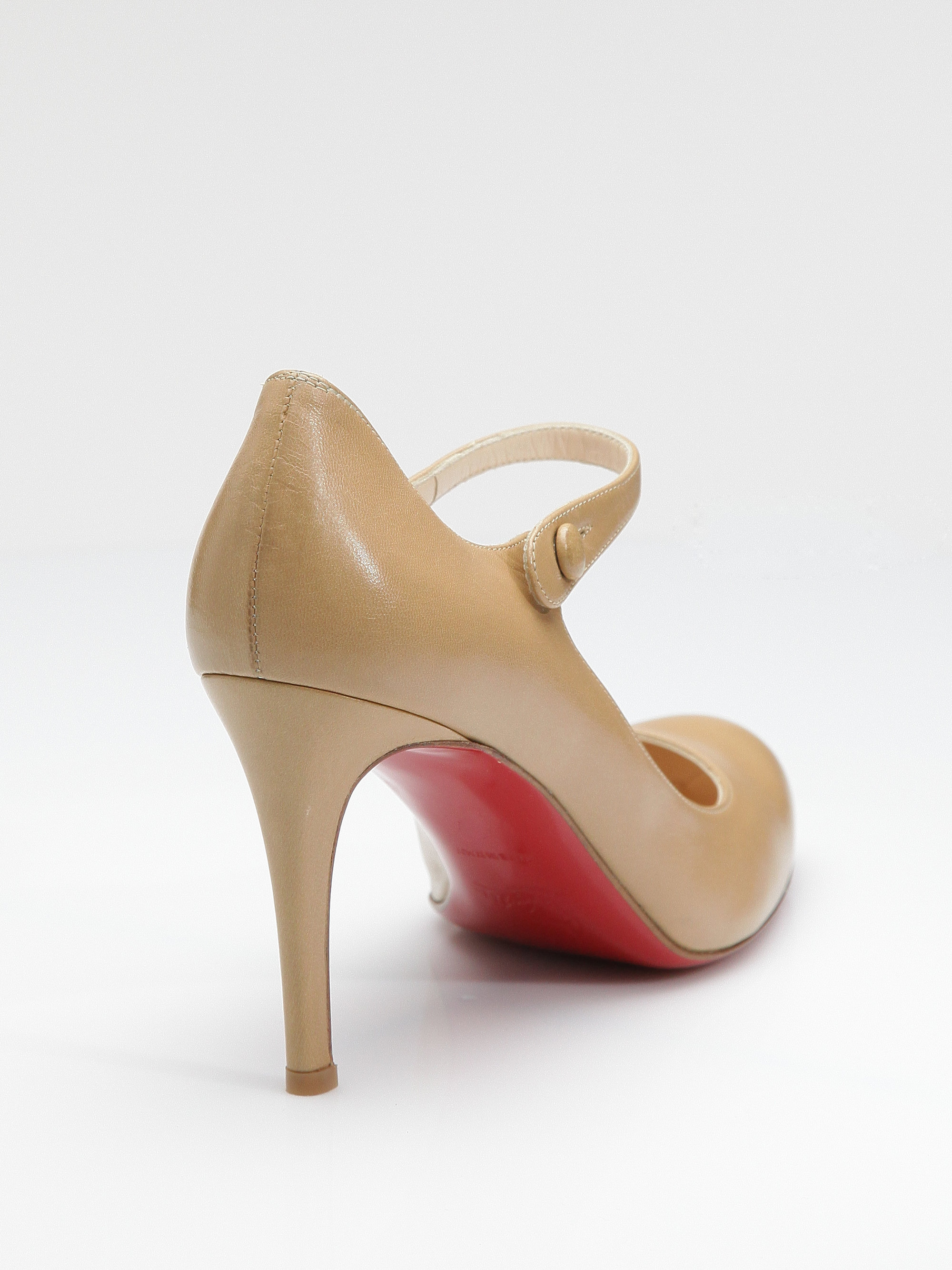 Christian Louboutin Corto Mary Jane Pumps in Beige (Natural) - Lyst