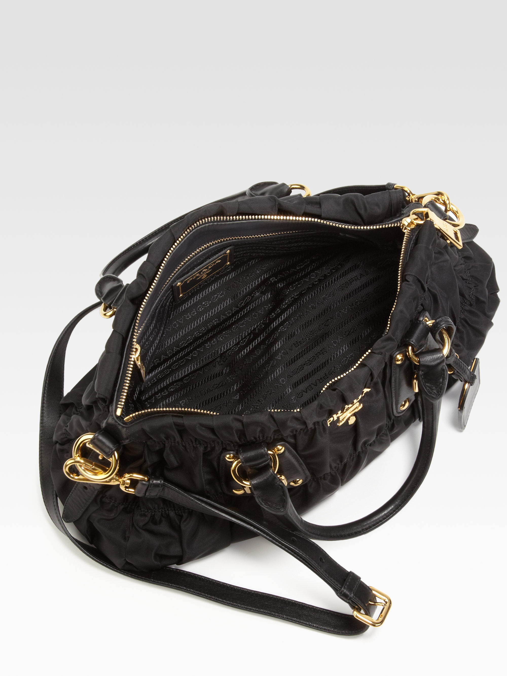 prada gaufre tessuto bag