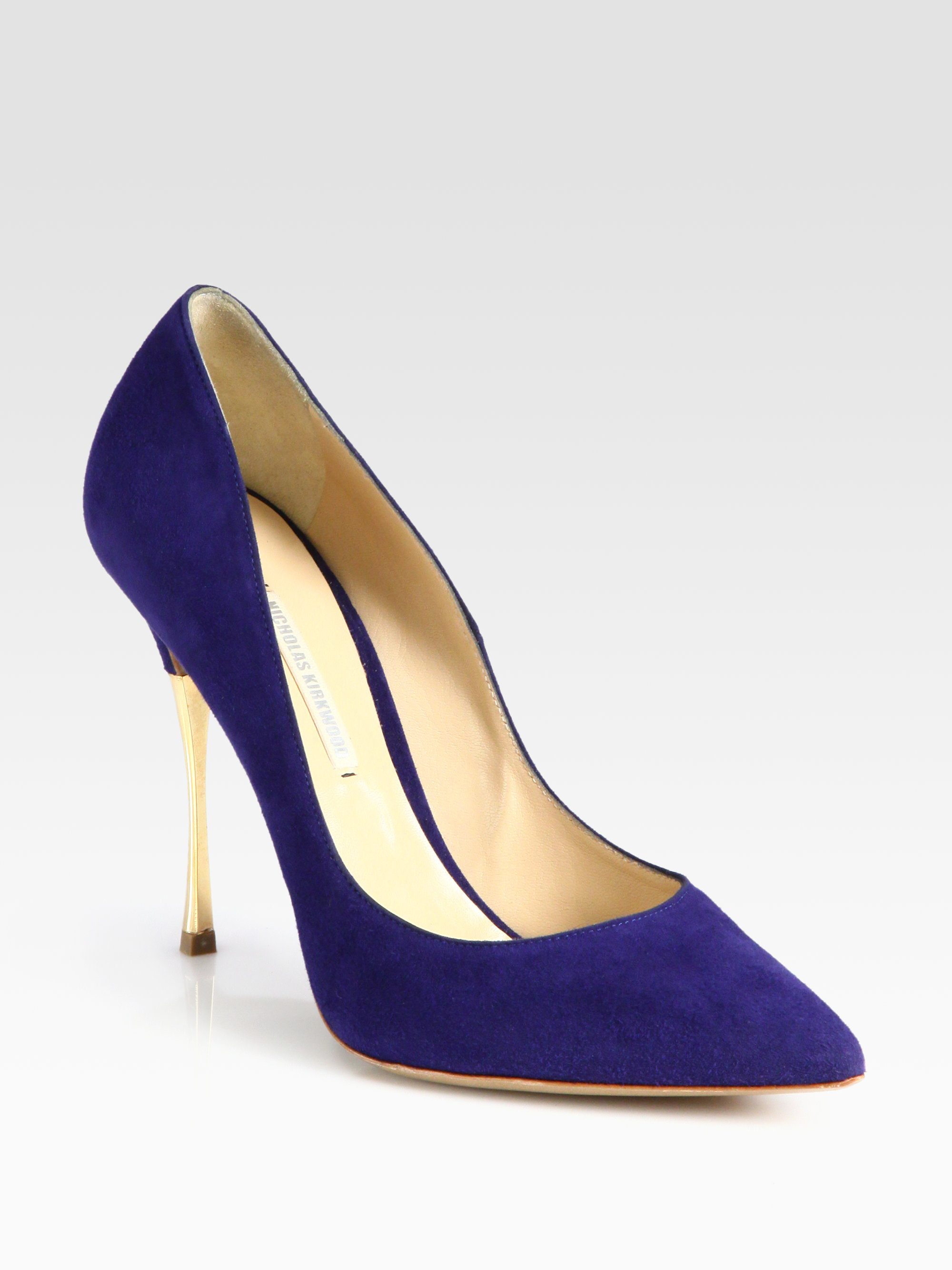 blue and gold pumps