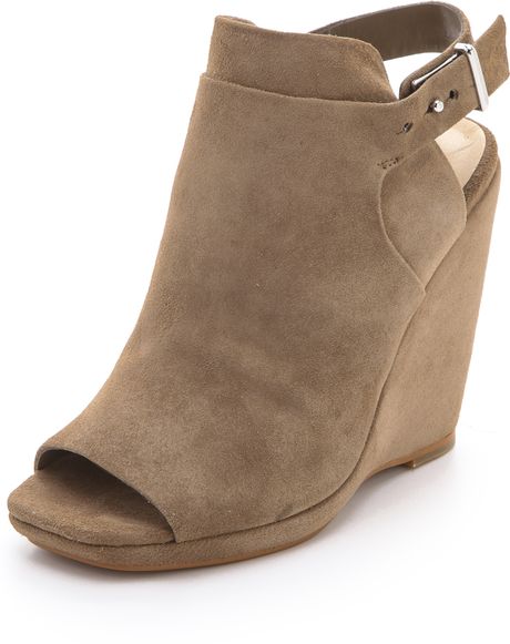 Dolce Vita Mosey Nubuck Platform Booties in Brown (Taupe) | Lyst