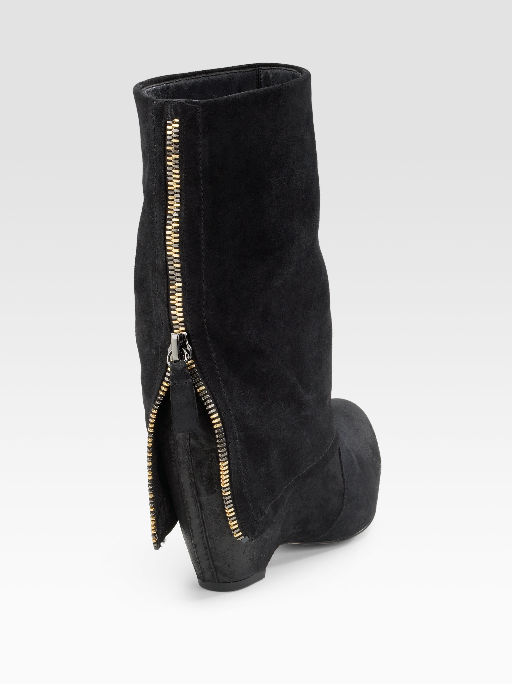 vera wang wedge boots