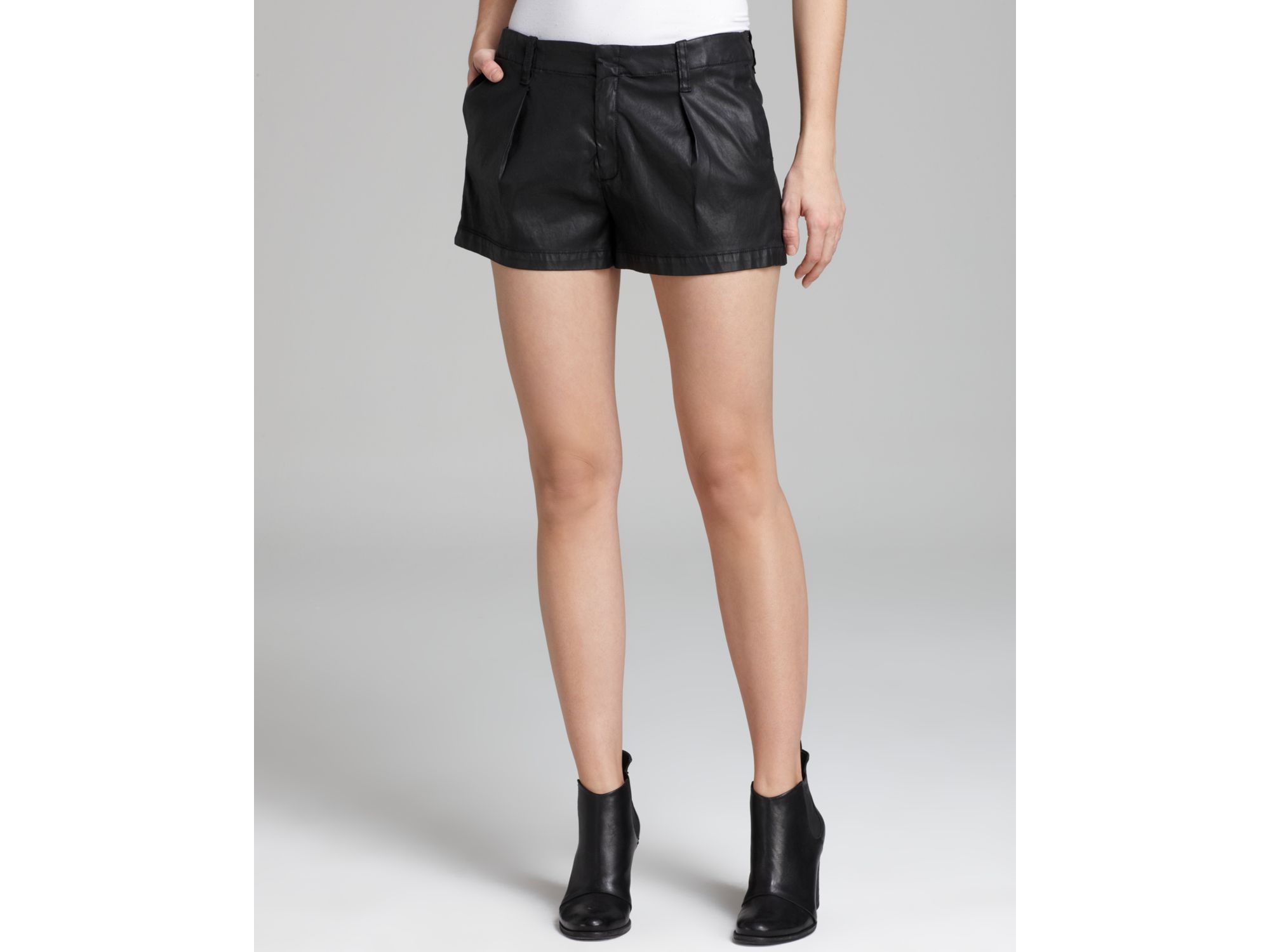 7 for all mankind black shorts