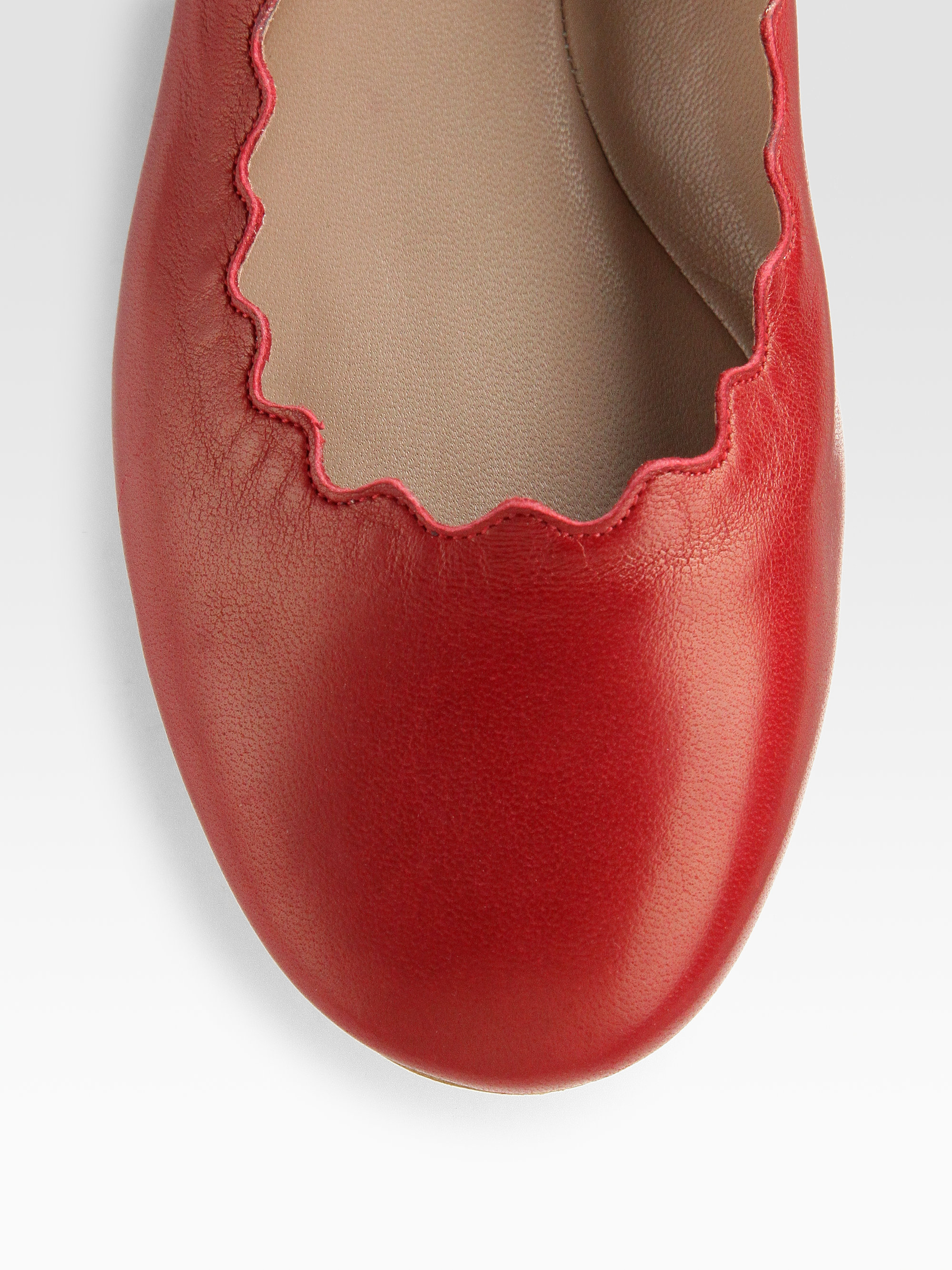 Chloé Scalloped Ballet Flats in Red - Lyst
