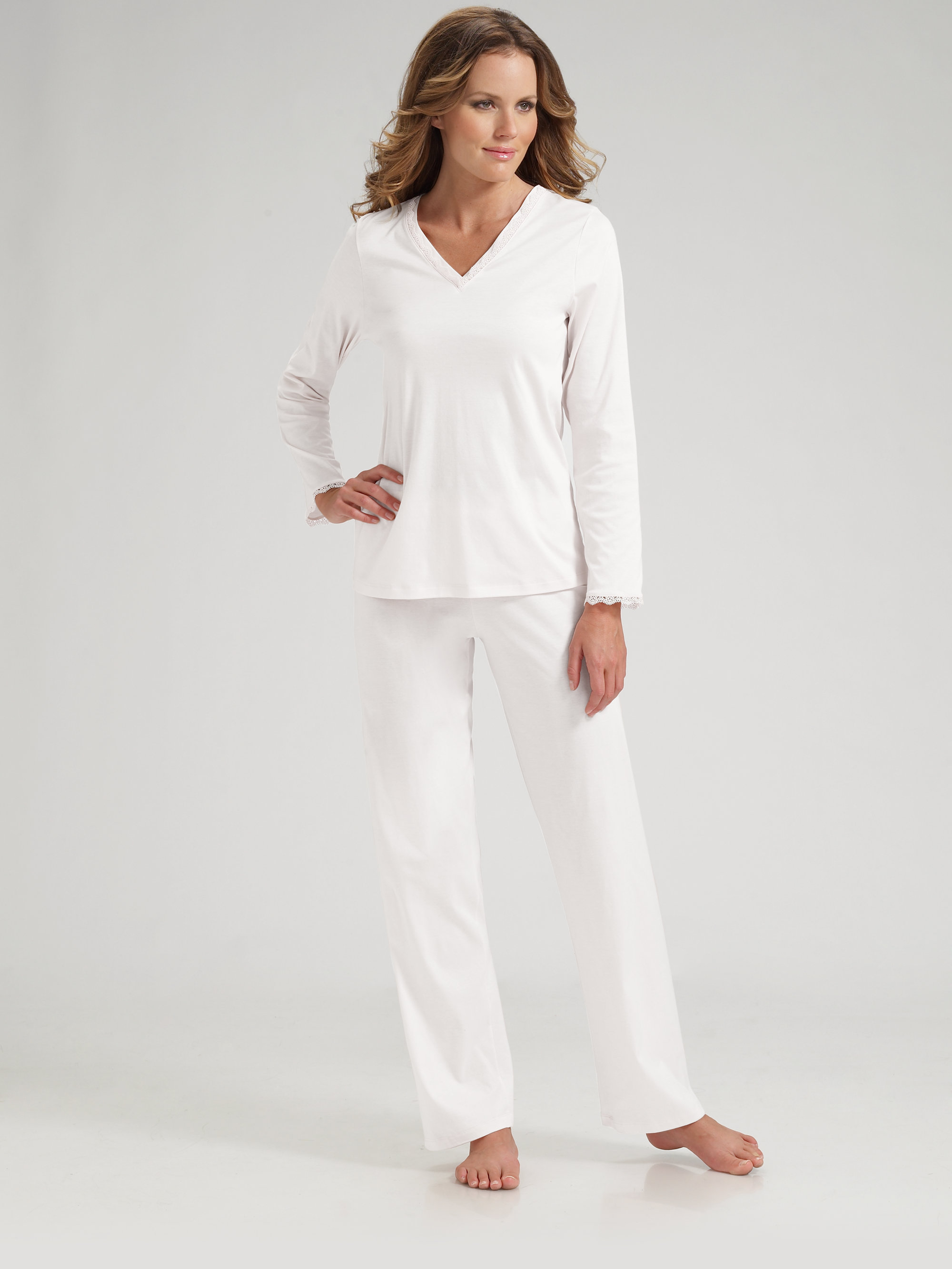 Hanro Vienna Lace Pajamas in White | Lyst