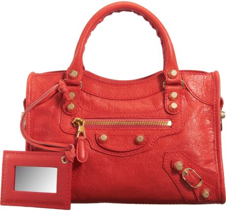 balenciaga arena gold