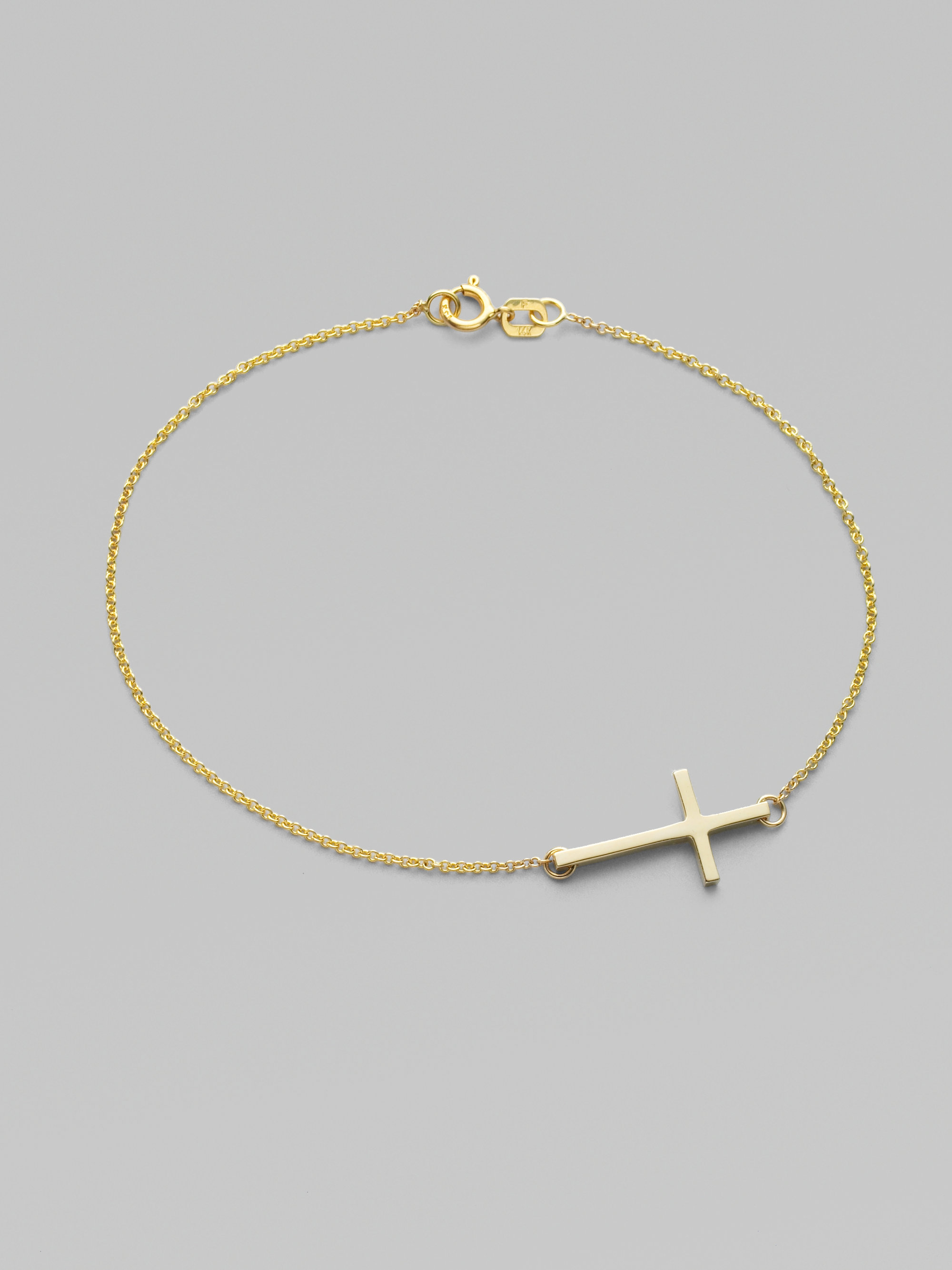 Lyst Mizuki 14k Yellow Gold Side Cross Bracelet In Metallic Gallery