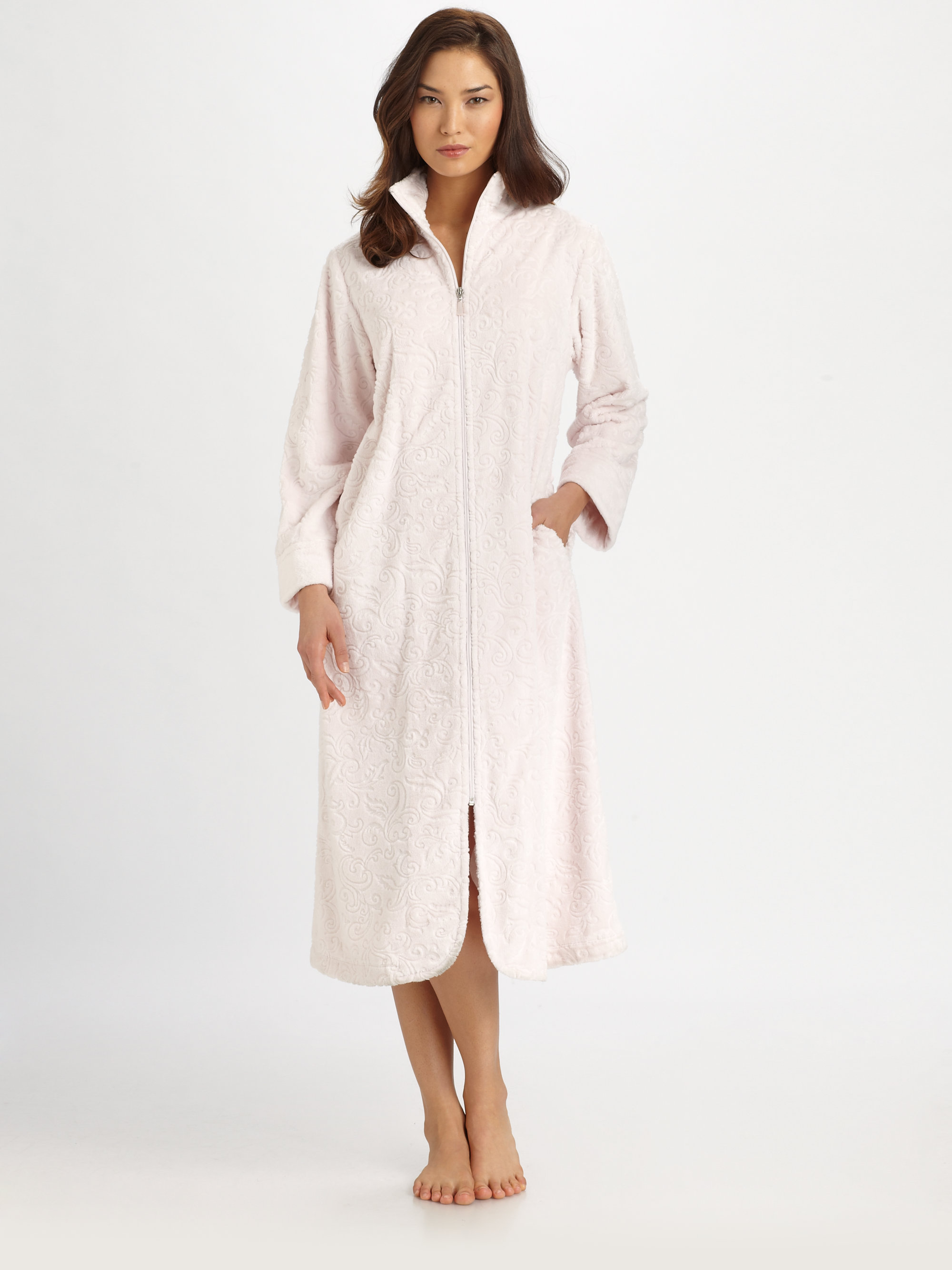 Oscar de la renta Plush Long Zip Robe in Pink Lyst